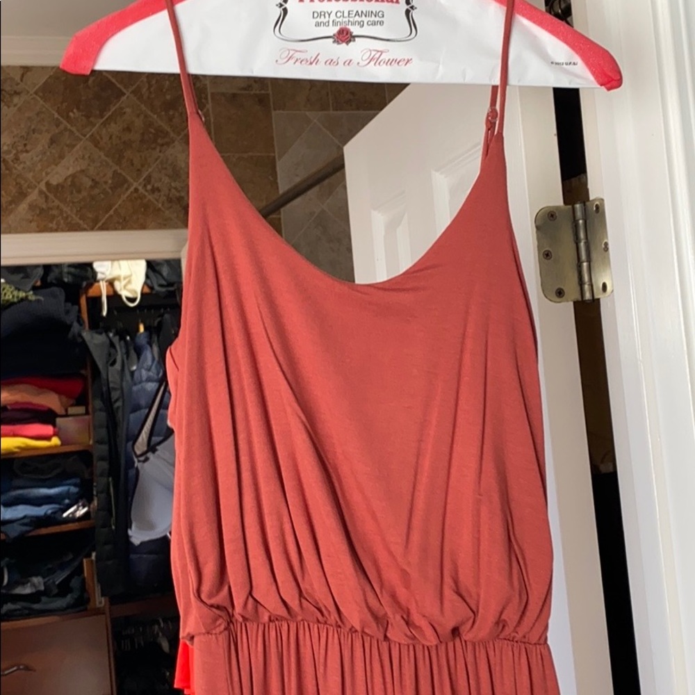 Lush knit maxi dress in color solid Marsala - Picture 7 of 8